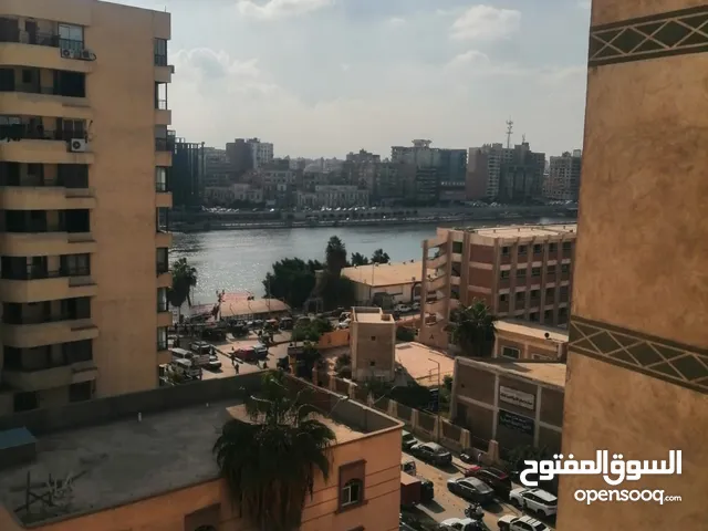 شقه للايجار بطلخا شارع صلاح سالم الرئيسي برج الزهراء تطل علي النيل