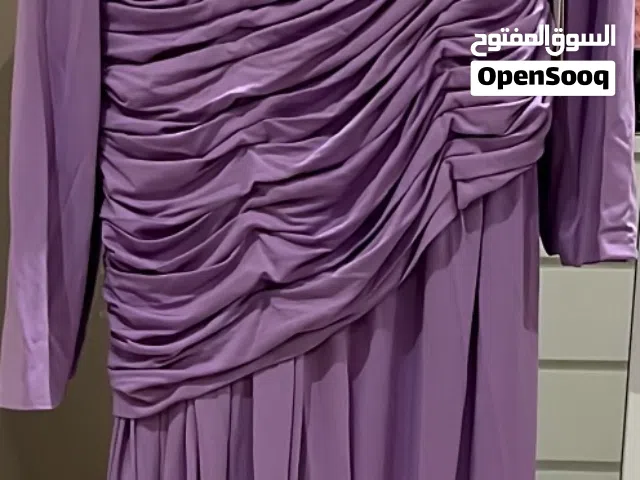 فستان جديد