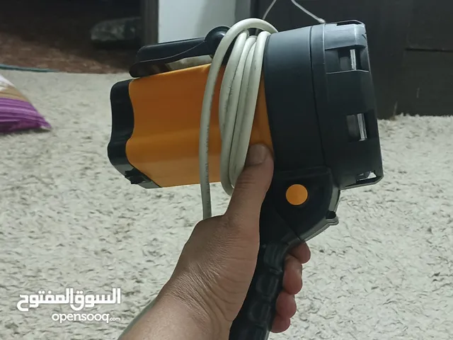 كشاف صيد يدوي مزود بسلك 4 م نوع صيني نخب اول