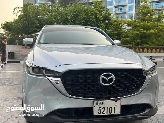 Mazda cx5 model 2024 modern white screen and camera