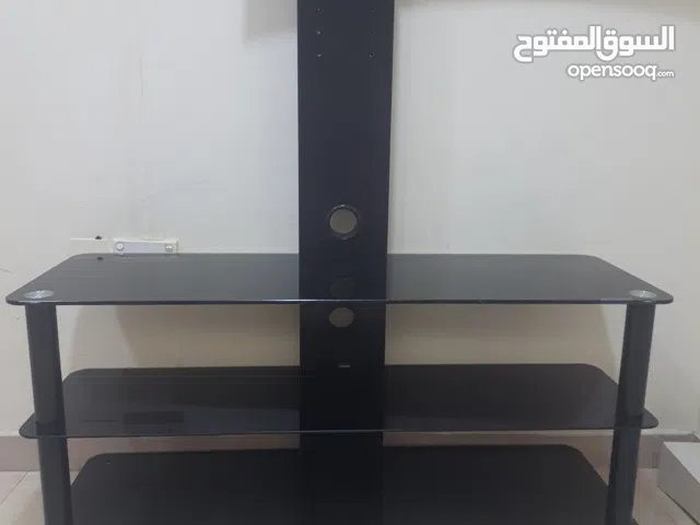 طاوله تلفزيون شبه جديده