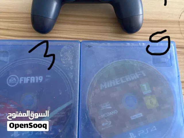 قير نضيف جداً مع سيدي ماينكرافت مافيه ولا خدشة كأنه جديد وسيدي فيفا 19 نضيف