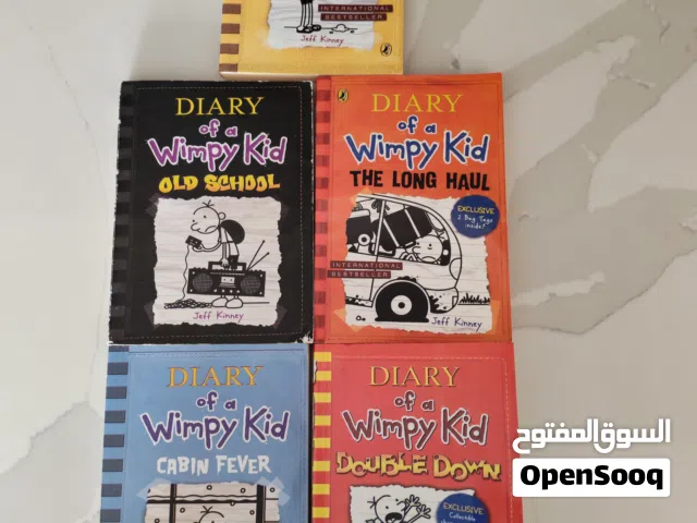 اربد الحي الشرقي خمس كتب dairy of wimpy kid باللغة الإنجليزية.