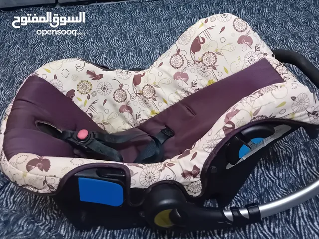 كرسي سيارة للاطفال ماركة كود بيبي نظيف
