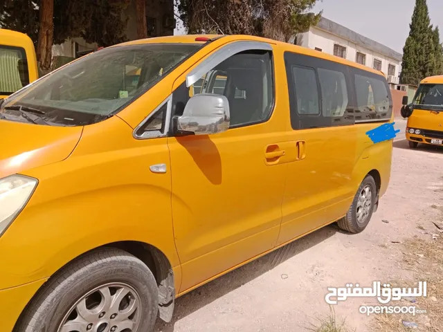 باص نقل طلاب باسم مدرسة . نوع جراند للبيع موديل 2010 مرخص سنة كاملة