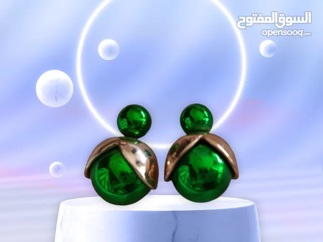 اي حلق بدينار واحد فقط