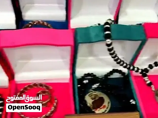 اكسسوارات ورموز اماراتيه
