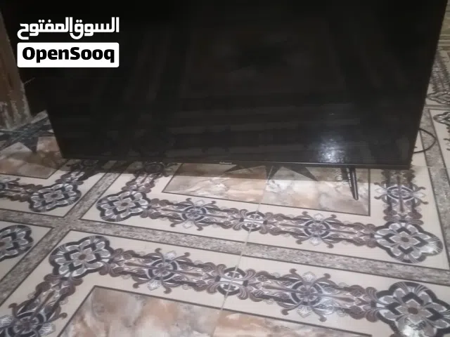 تلفزيون 43 بوصه (جي جارد)  بحاجة تغيير شاشة