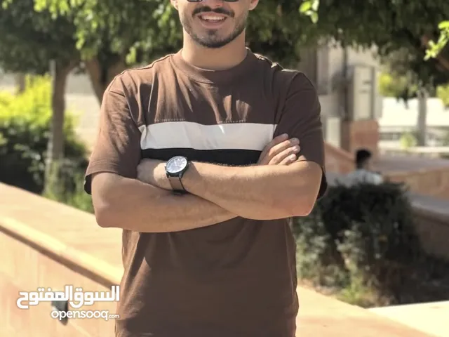 الاسم :-سعيد  موديل:- 2004 بسعر الحرقققق بعد ال11 محدا يرن