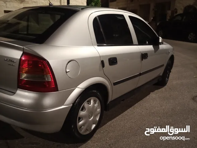 Opel Astra 2001 in Amman