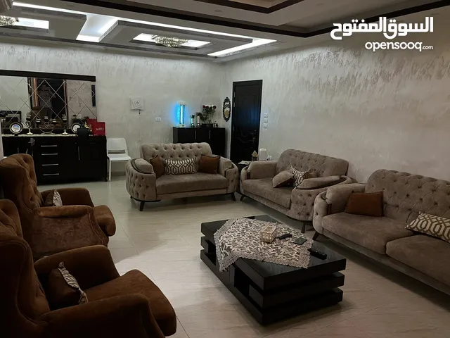 140m2 3 Bedrooms Apartments for Sale in Amman Arjan