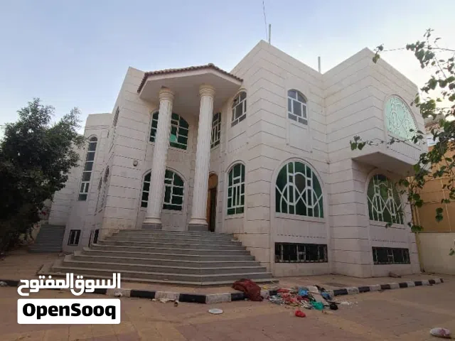 فلةدورين مفروشةخلف سوق الخمسين الجديدللقات 1500دولار