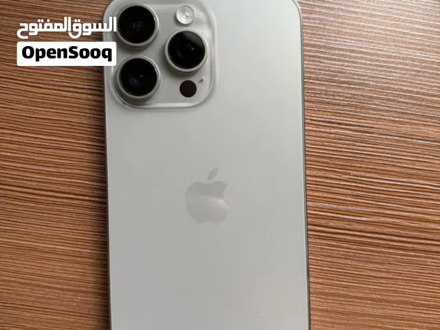 Iphone 15 pro max باللون التيتانيوم المميز نظيف جدا يمكن الفحص والتأكد من نظافة الجهاز