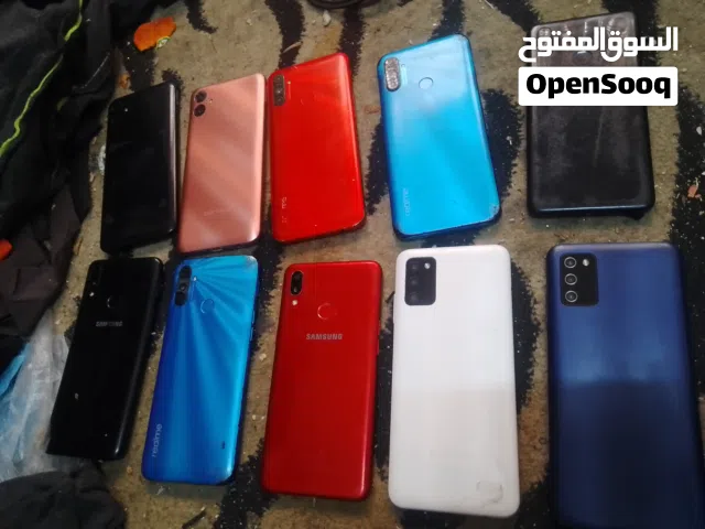 مجموعة هواتف بحاله جيده للبيع المستعجل لطفا السعر غير قابل للتفاوض