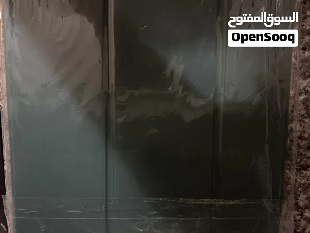 كفر ايباد برو 12.9 inch، اخضر و جديد بغلافه