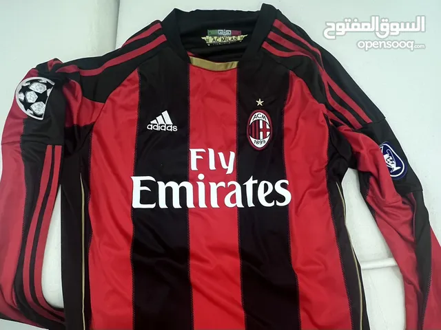 Ac Milan Ronaldinho long sleeve kit (CASH ONLY