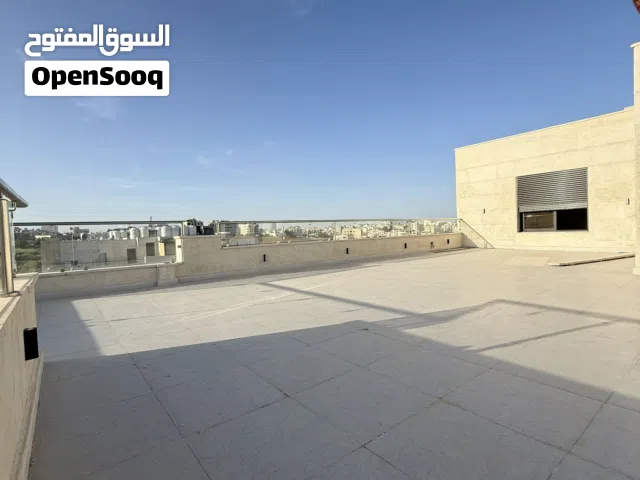 شقة مع روف دوبلكس 190 متر وتراس 110 متر في اجمل مناطق مرج الحمام الظهير بسعر مميز