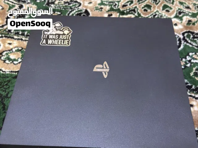 PlayStation 4 PlayStation for sale in Al Dakhiliya