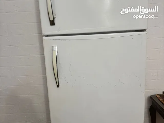ثلاجة نوع ناشونال بحالة جيدة للبيع