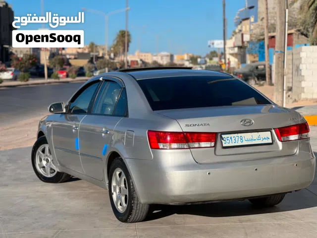 2006 هيونداي سوناتا Standard