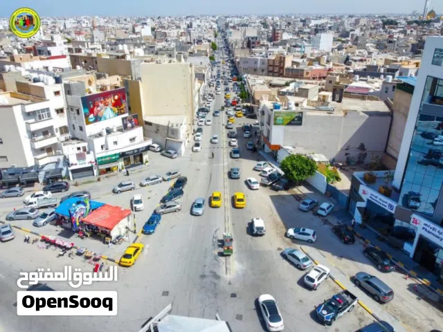 عمارة سكنية للبيع في الظهرة