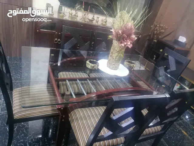 طاوله سفره بحال الوكاله خشب زان تفصيل ست كراسي بسعر 160 دينار شامل للتوصيل