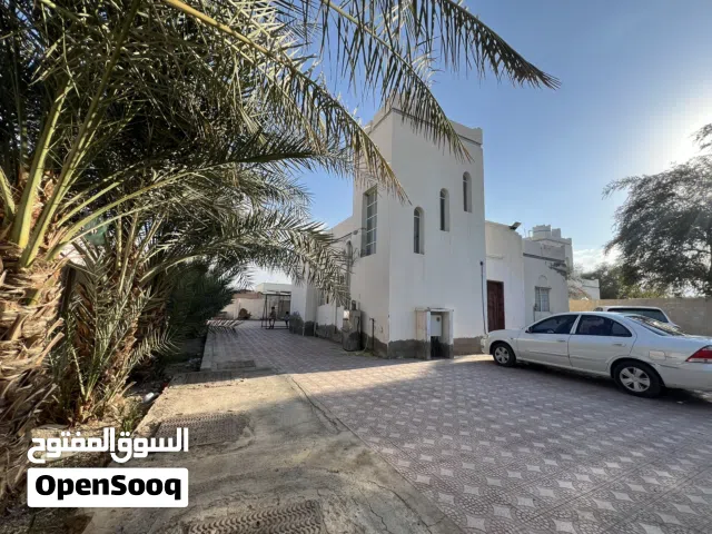 بيت شعبي للبيع