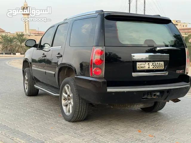 Used GMC Yukon in Mubarak Al-Kabeer