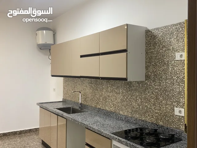 140 m2 3 Bedrooms Apartments for Rent in Tripoli Al-Serraj