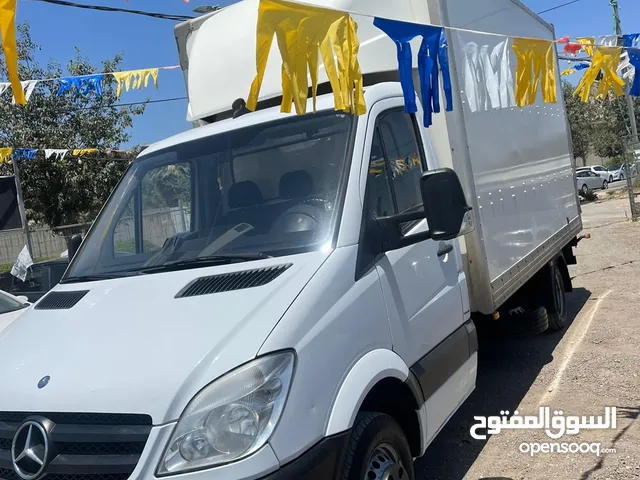 شاحنه  مرسيدس 519 تصلح نقل مبرد وعادي
