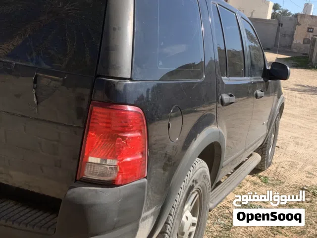 Used Ford Explorer in Misrata