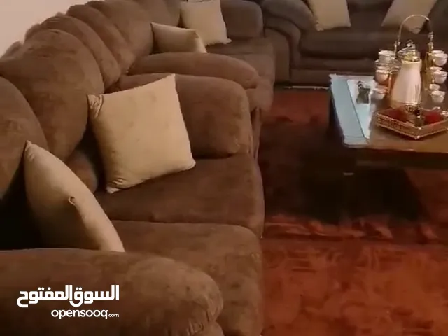 طقم كنب دب للبيع