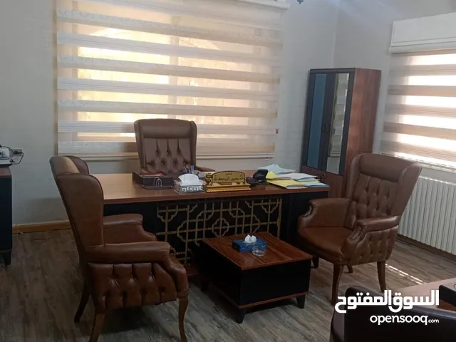 327 m2 4 Bedrooms Apartments for Sale in Amman Al Gardens