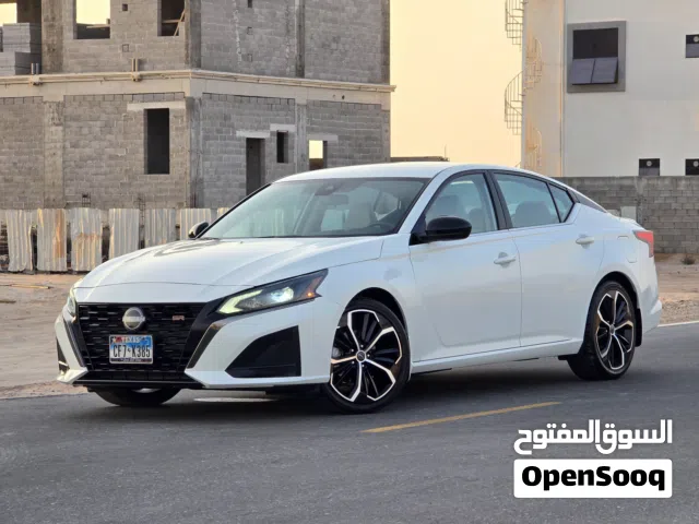 2023 نيسان التيما SV