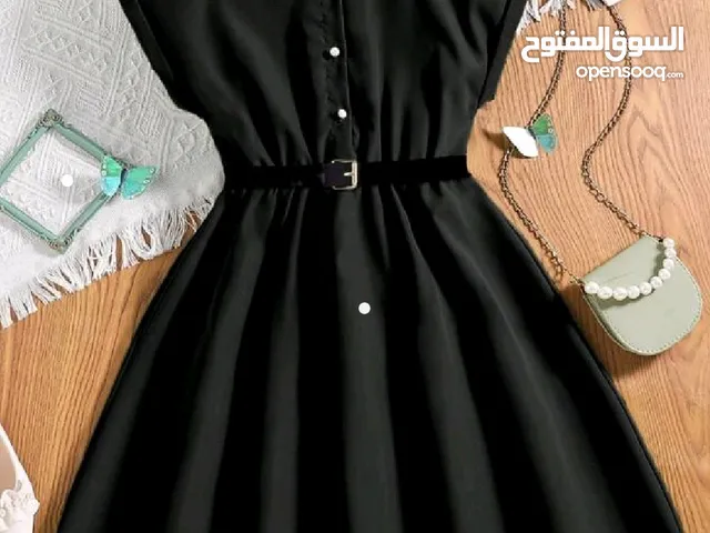 فستان اسود