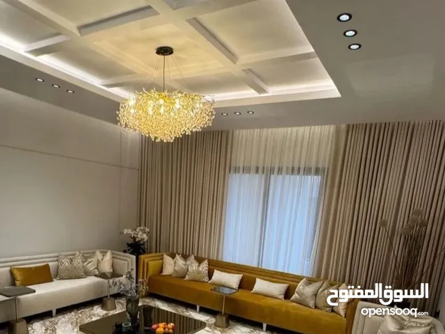 التفصيل والتنجيد وصيانه قص وتعديل كنبات وستائر وجلسات وبطرمه التفصيل على حسب الطلب التنجيد التلبيس