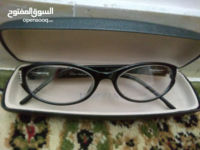 نظارات طيبة من ماركة عالمية