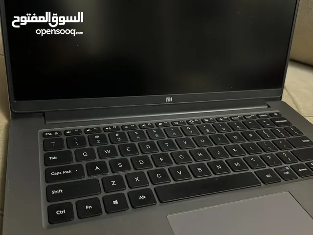 Xiaomi mi laptop للبيع مواصفات ممتازه