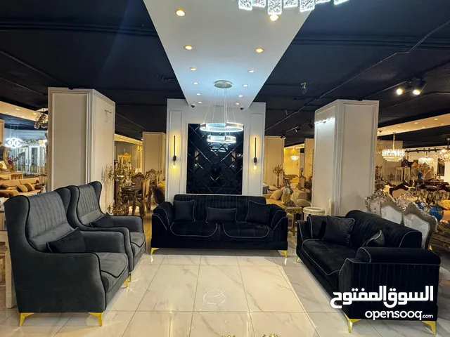 لعشاق الذوق الرفيع اطقم كنب مميزه وفخمه جد ثلاثيه وثنائيه ومفردتين اعلى كواليتي