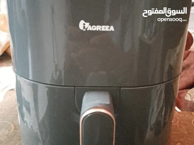 مجموعه اجهزه للبيع عصاره جزر جديده وطنجره أرز المانيه بحاله الوكاله وقلايه هوائيه صغيره