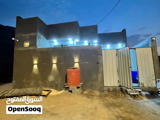 بيت للبيع مساحة 200م