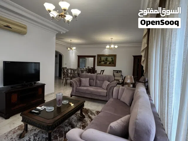 من المالك مباشرة - شقة مفروشة فاخرة للإيجار في دير غبار (يرجى عدم تدخل الوسطاء)