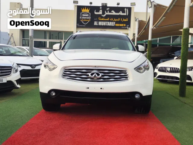 2011 إنفينيتي FX35 Sebastian Vettel Edition