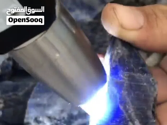 Rough Blue sapphire gemstones origin from Afghanistan high quality of gemstones mother rock attached