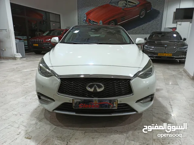 Infiniti Q30 Model 2017