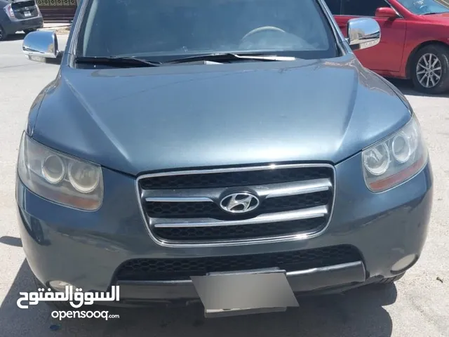 Used Hyundai Santa Fe in Amman