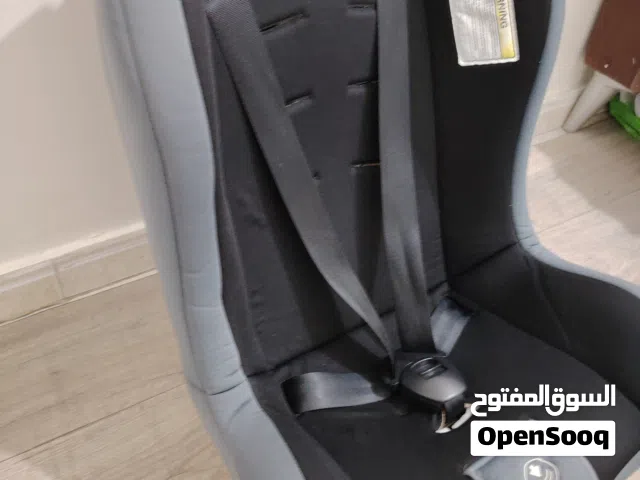 كرسي أطفال للسيارة