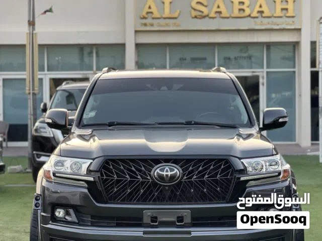2018 Toyota Land Cruiser VXR
