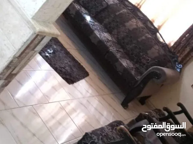 150 m2 4 Bedrooms Townhouse for Sale in Zarqa Iskan Al Batrawi