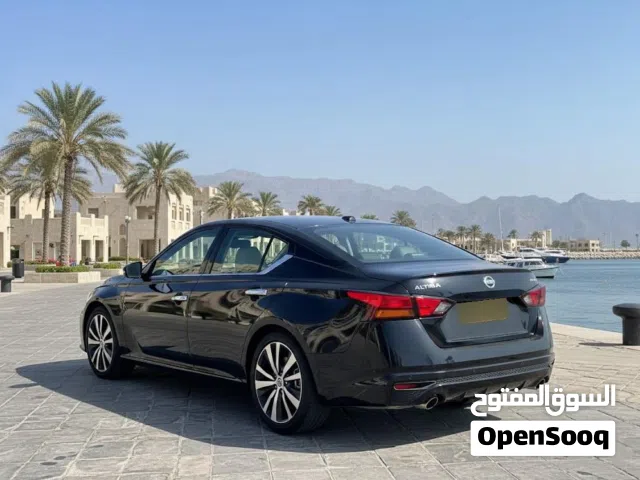 2019 نيسان التيما SL